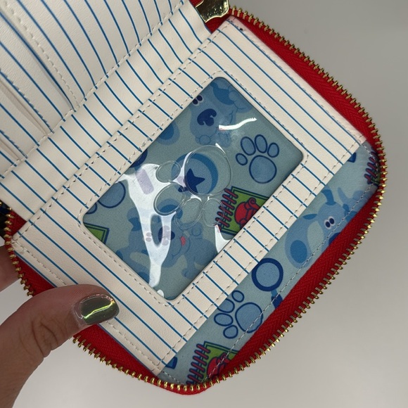 Loungefly nicklelodean blues clues signature chair sketch book wallet - Picture 5 of 12